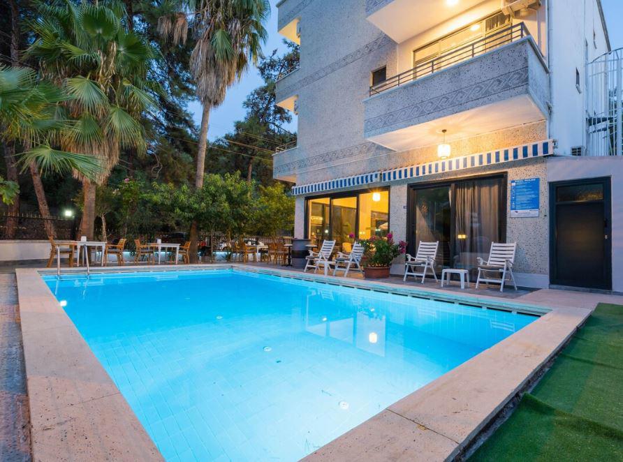 Ada Boutique Hotel