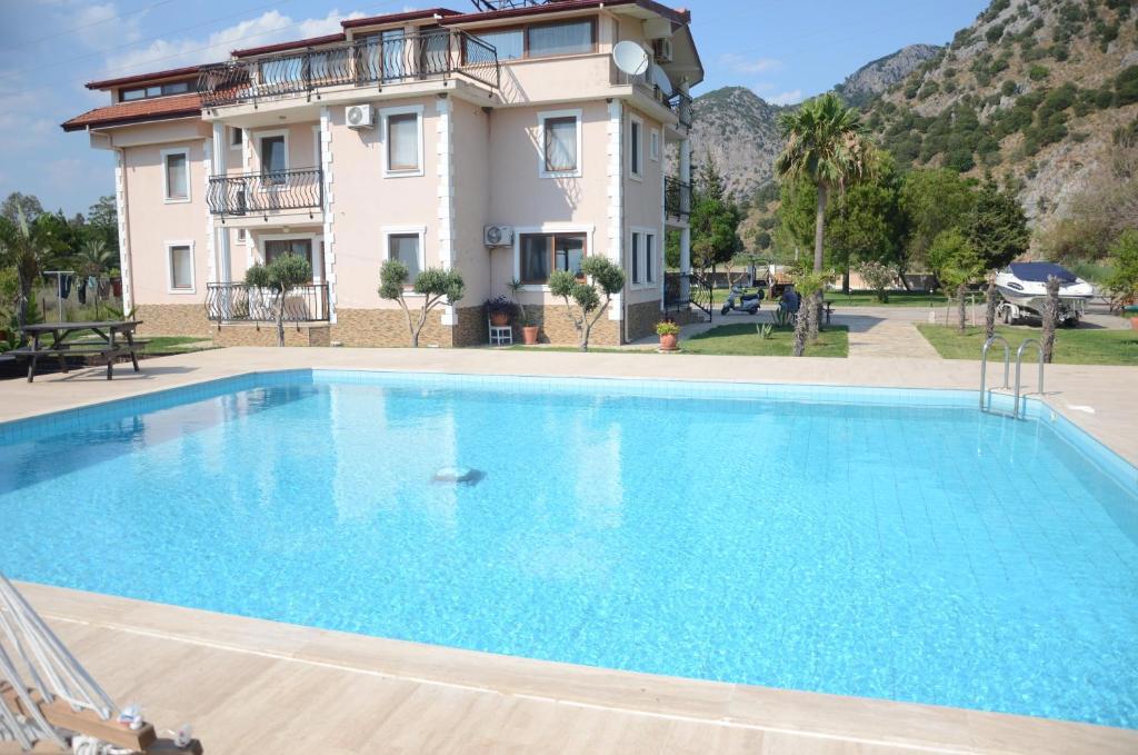 Oasis Hotel Dalyan