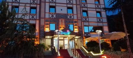 Hotel Lazlakar