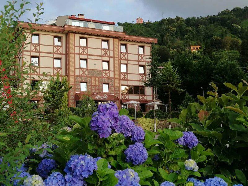 Hotel Lazlakar