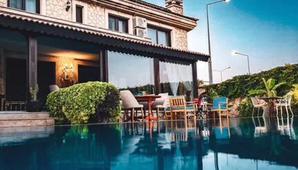 Muup Alaçatı