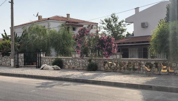 Çeşmeli Boutique Hotel