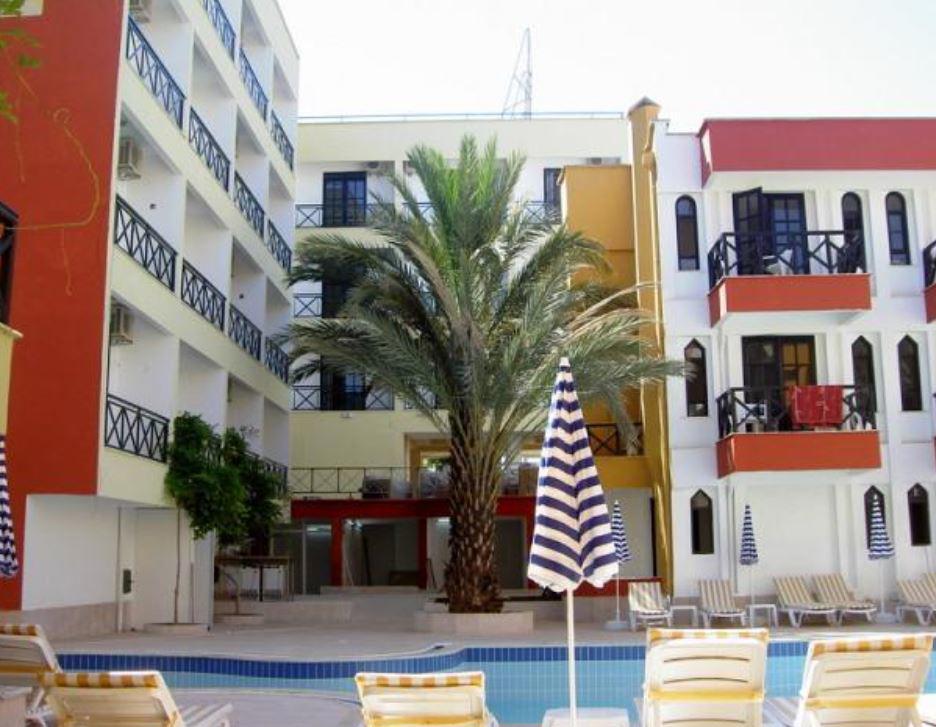 Club Cemar Beach