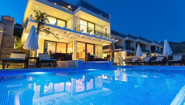 Villa Tlos