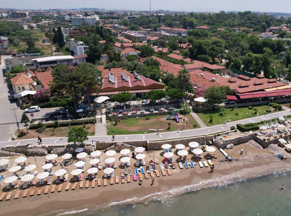 Park Side Hotel