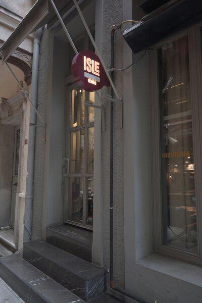 Isle Hotel