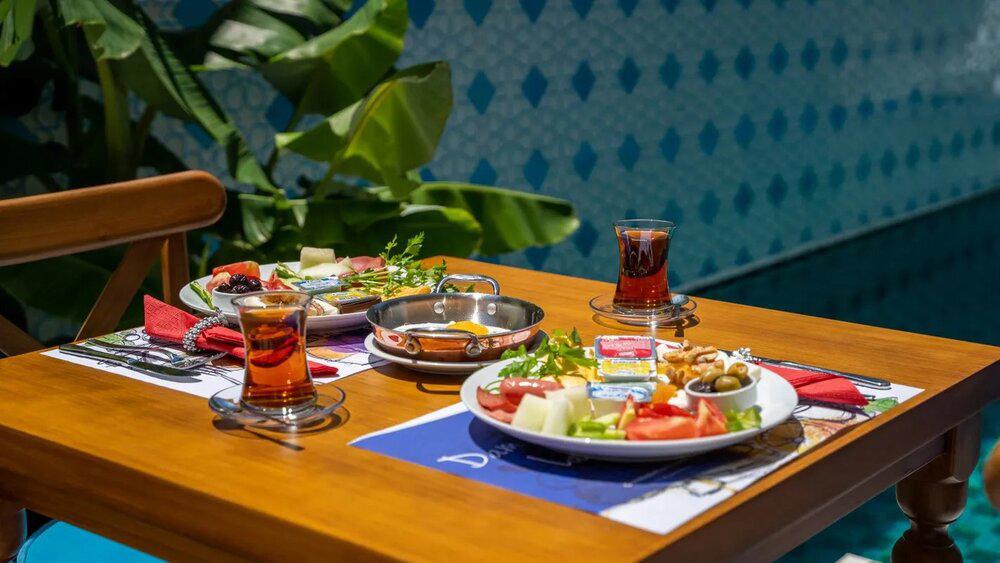 Dam Hotel Lara