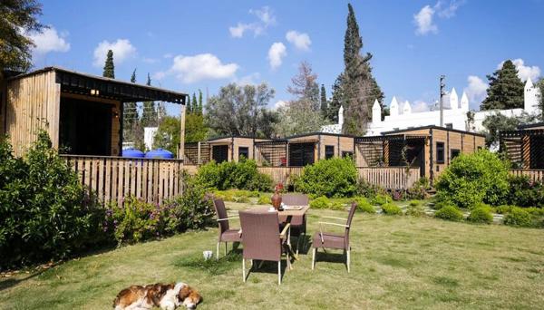 Bitez Tiny Houses & Beach