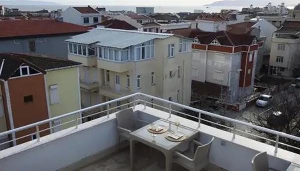 The House Otel