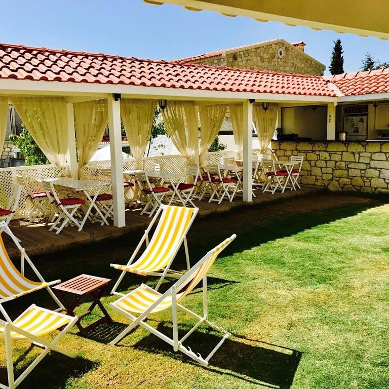 Alaçatı Alaris Hotel