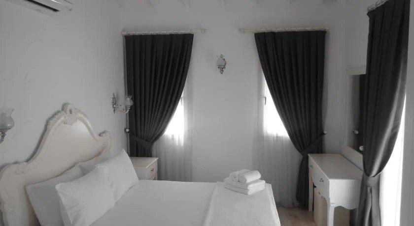 Alaçatı Alaris Hotel