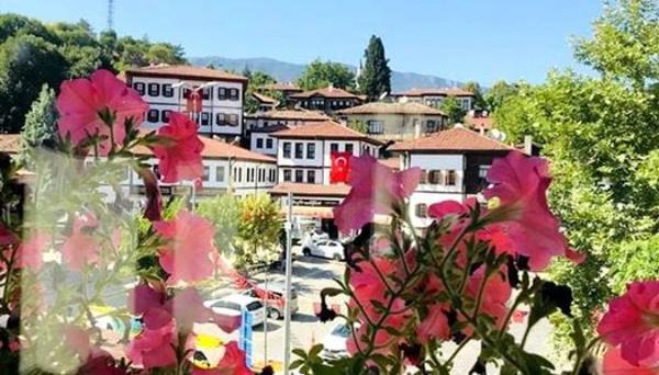 Lonca Konuk Evi