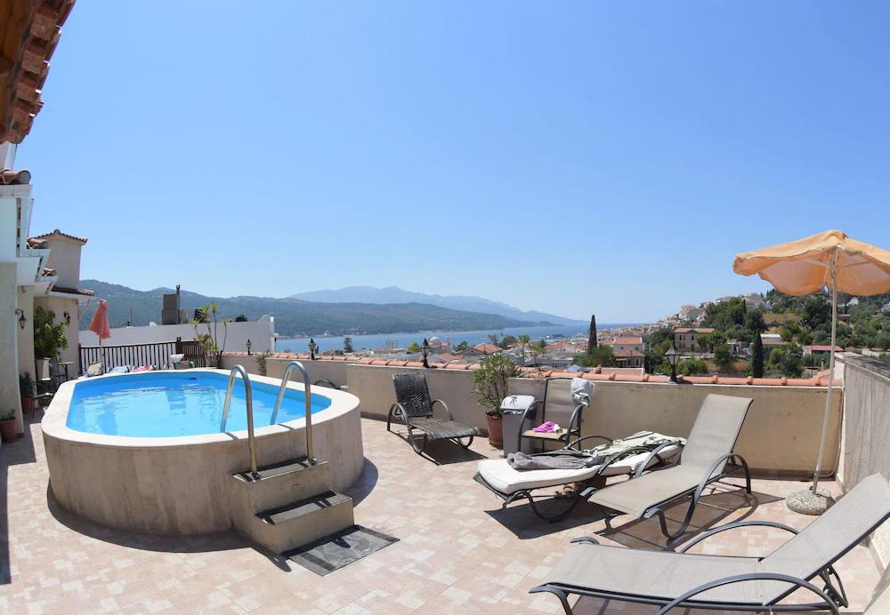Virginia Hotel Samos