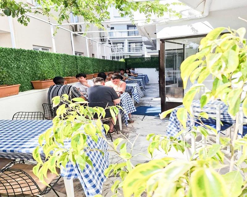 Golden Beach Hotel