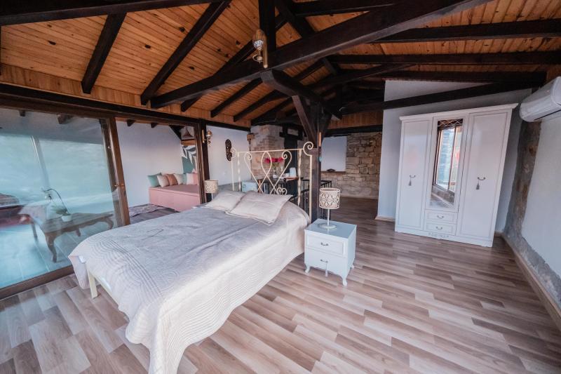 Yediburunlar Lighthouse Hotel