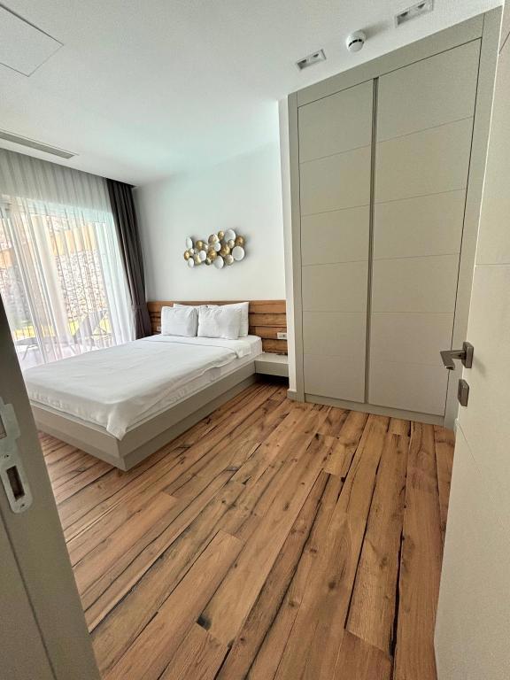 Z Villas Beach Hotel