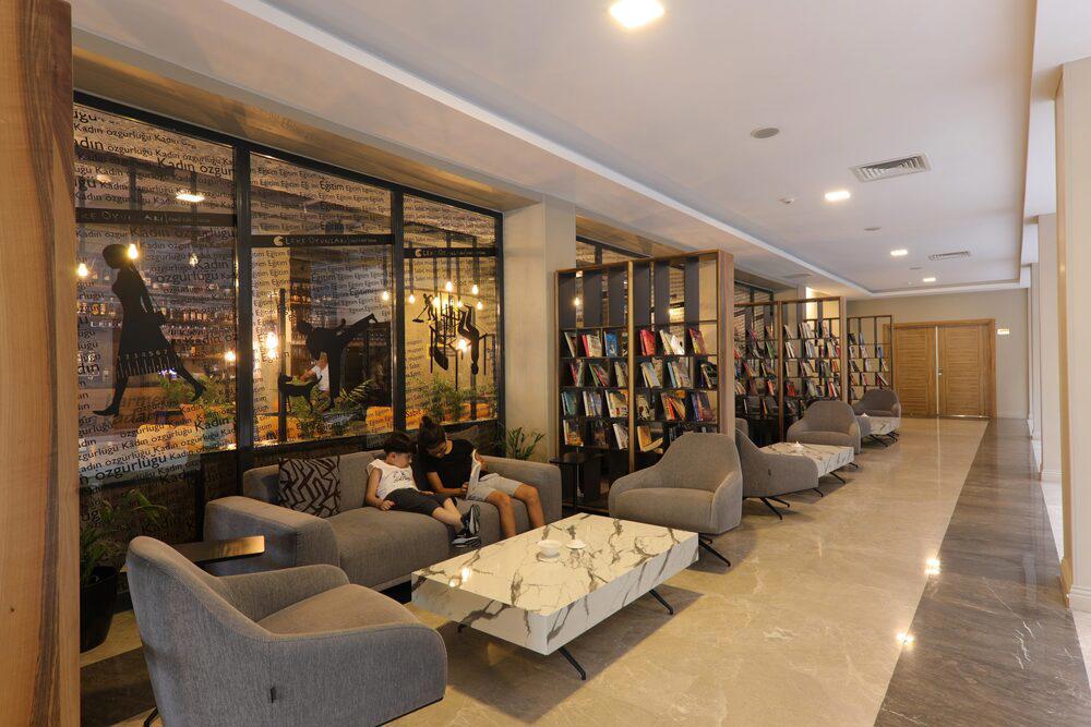 Grand Berti Hotel