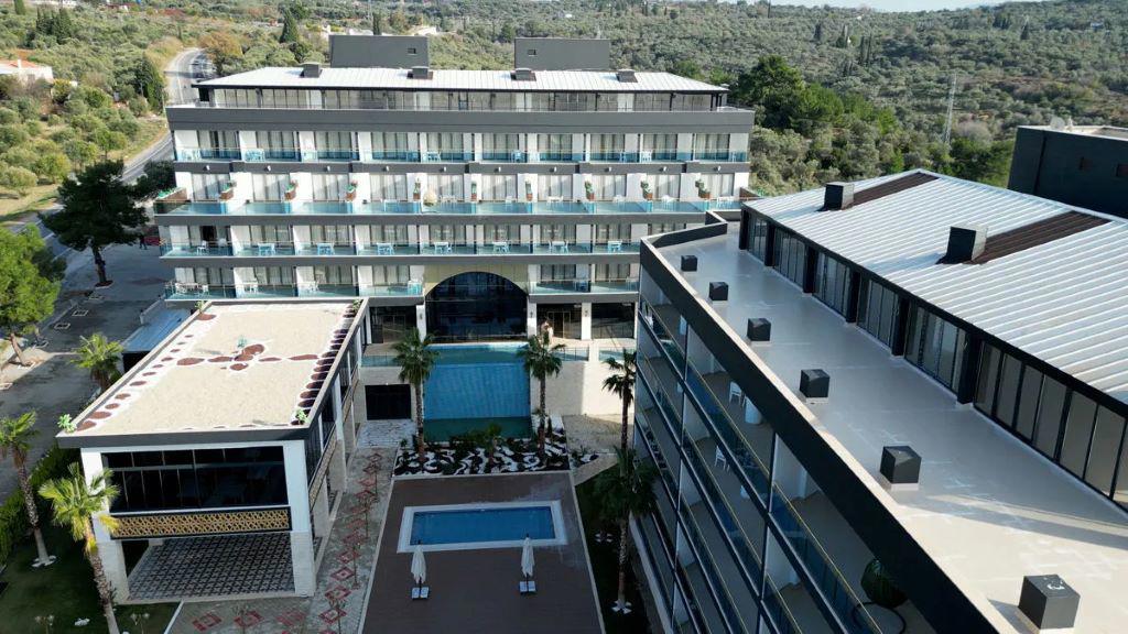 Si Deluxe Hotel