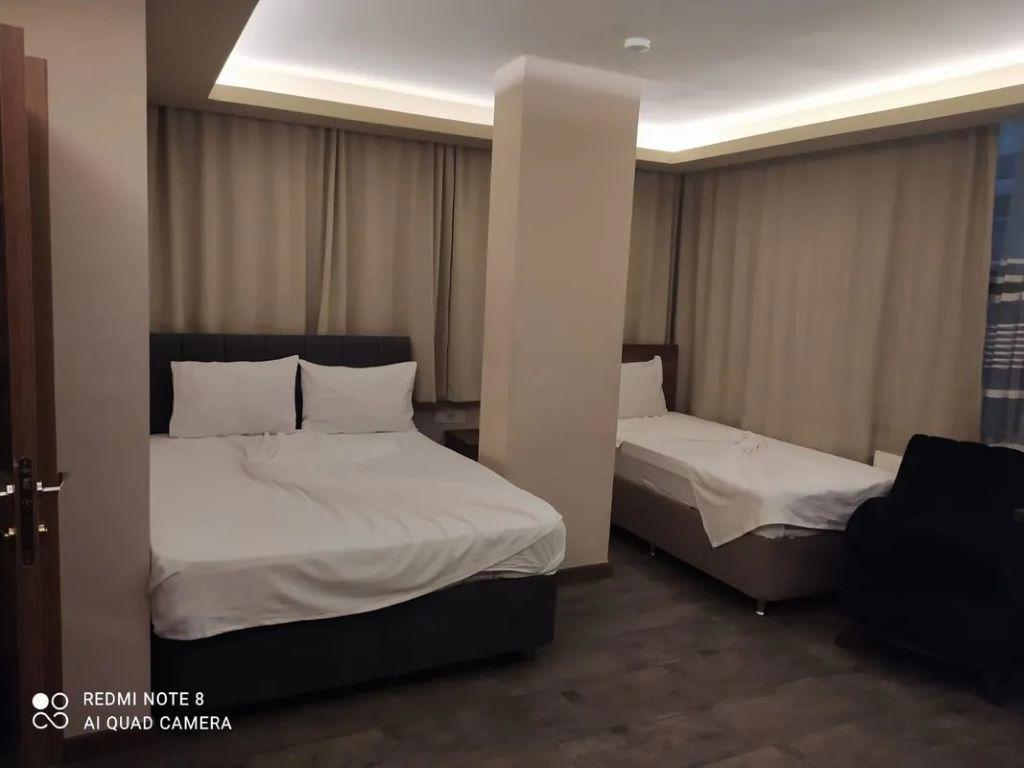 Center Room Hotel