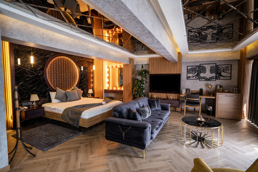 Leman Hotel