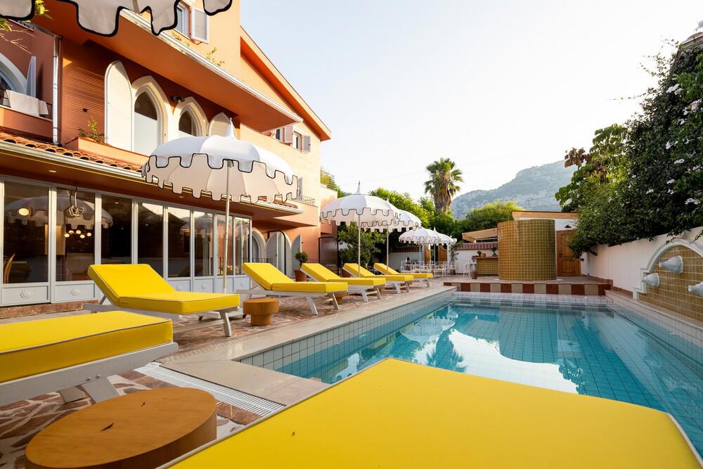 Yonca Anjelika Otel