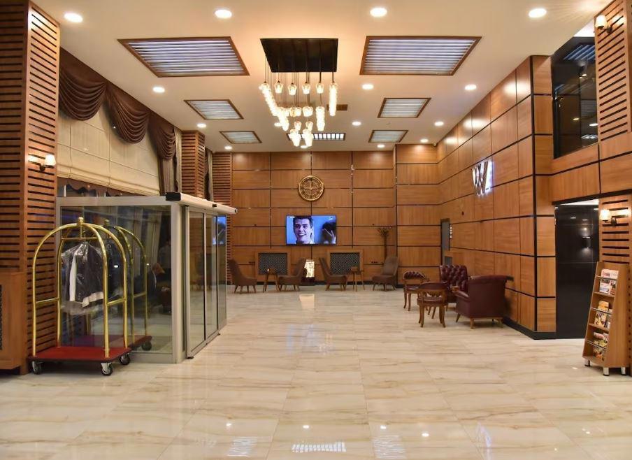 Aksac Hotel