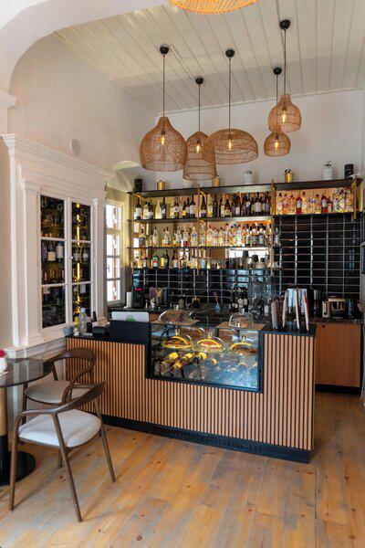 Ivy Ayvalık Coffe & Wine & Hotel