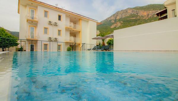 Celeste Hotel