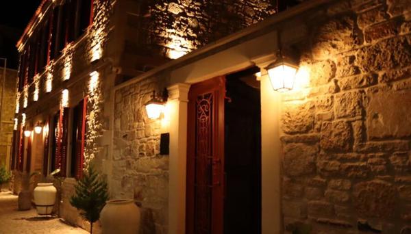 Yeni Foça Dionysos 1789 (+12 Adults Only)