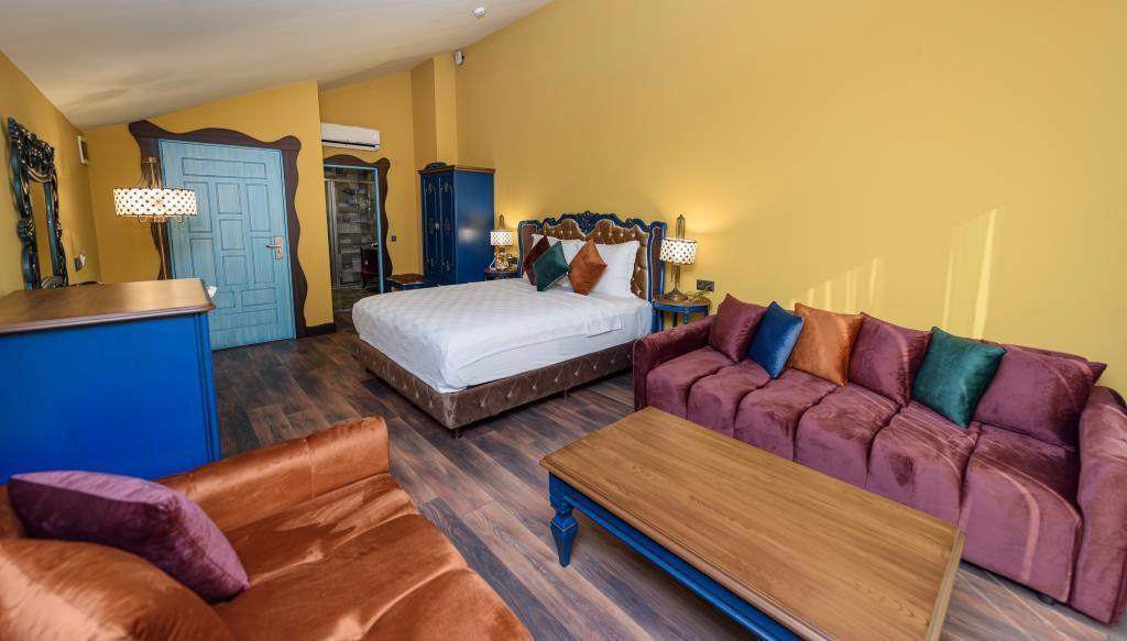 Tok Epik Hotel