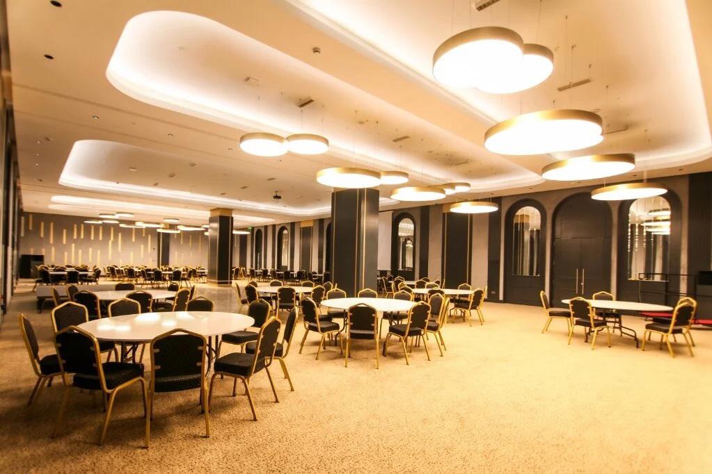 S Class Hotel & Convention Center