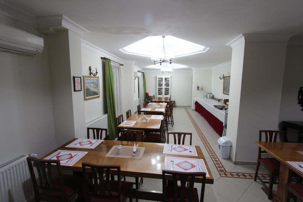 Hotel Ave Maria