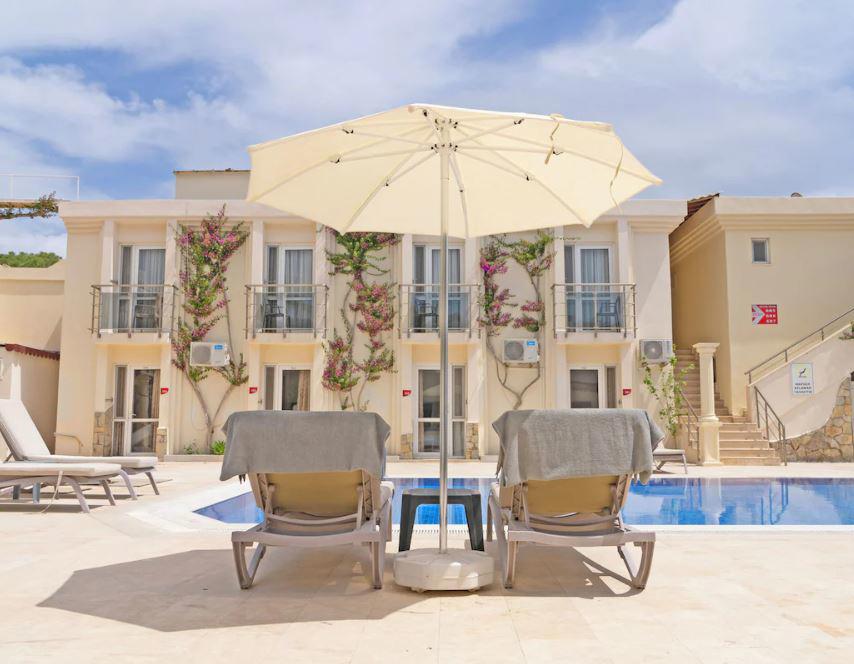 Ömer Aybak Beach Hotel