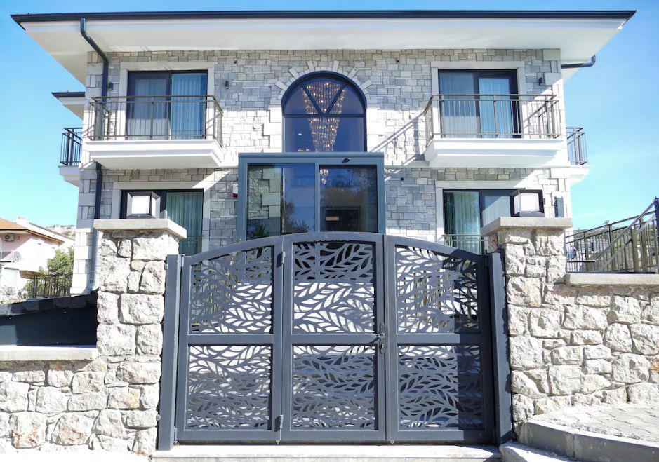 Çağdaş Hotel
