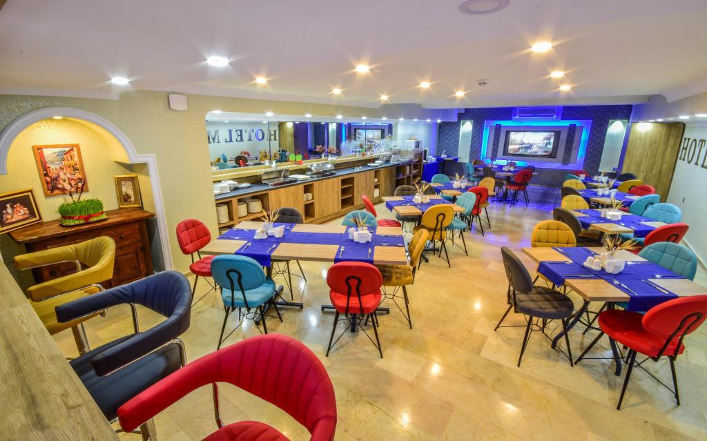 Marina Hotel