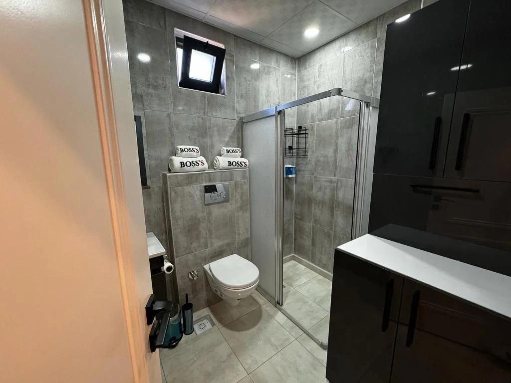 Bosss Business Suite Hotel