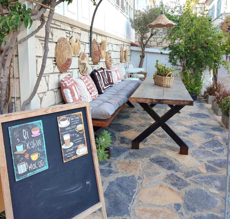 H&R Alaçatı Butik Otel(+12)