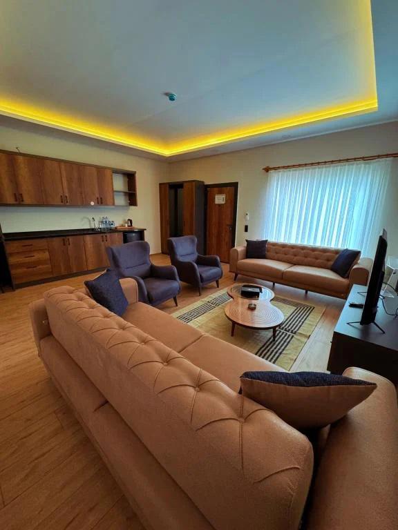 Expo Garden Hotel