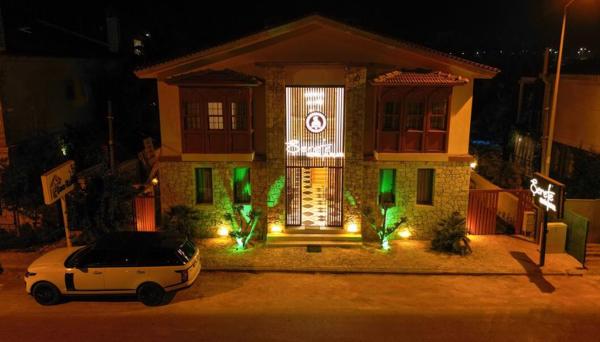 Şerefe Hotel Alaçatı