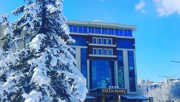 Enliva Hotel