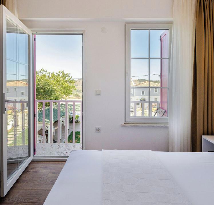 Karaüzüm Butik Otel Bozcaada