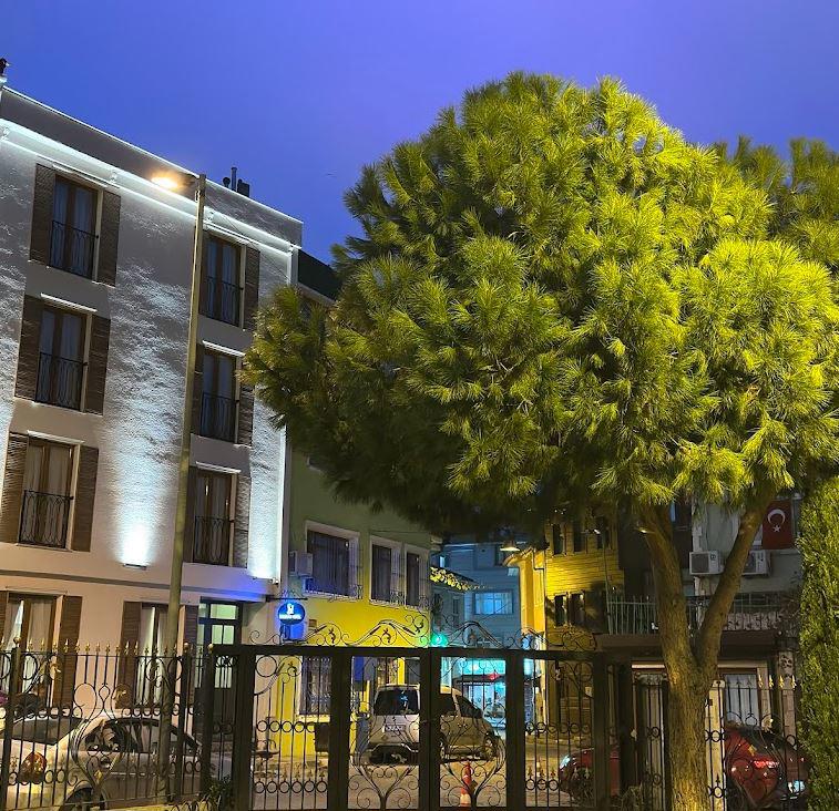 Sareban Hotel