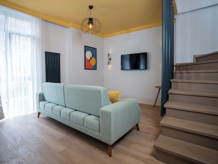 Bird Nest Suites