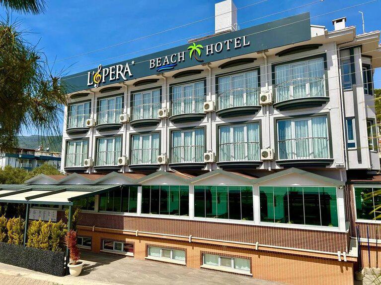Lopera Beach Hotel