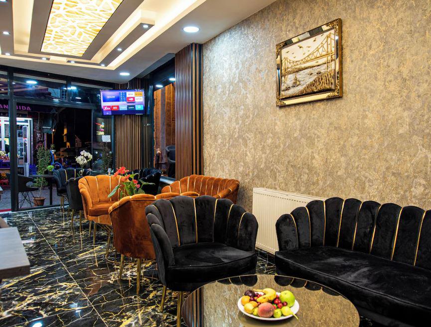 Historia Hotel