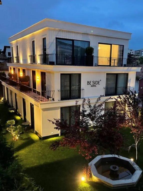 Be Side Hotel