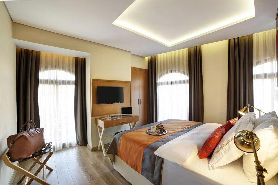 The Fox Hotel