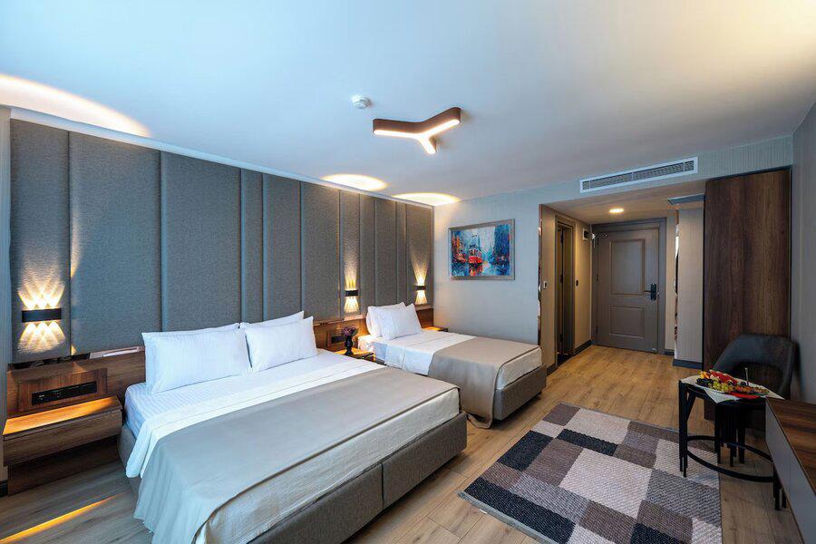 Vess Hotel & Spa