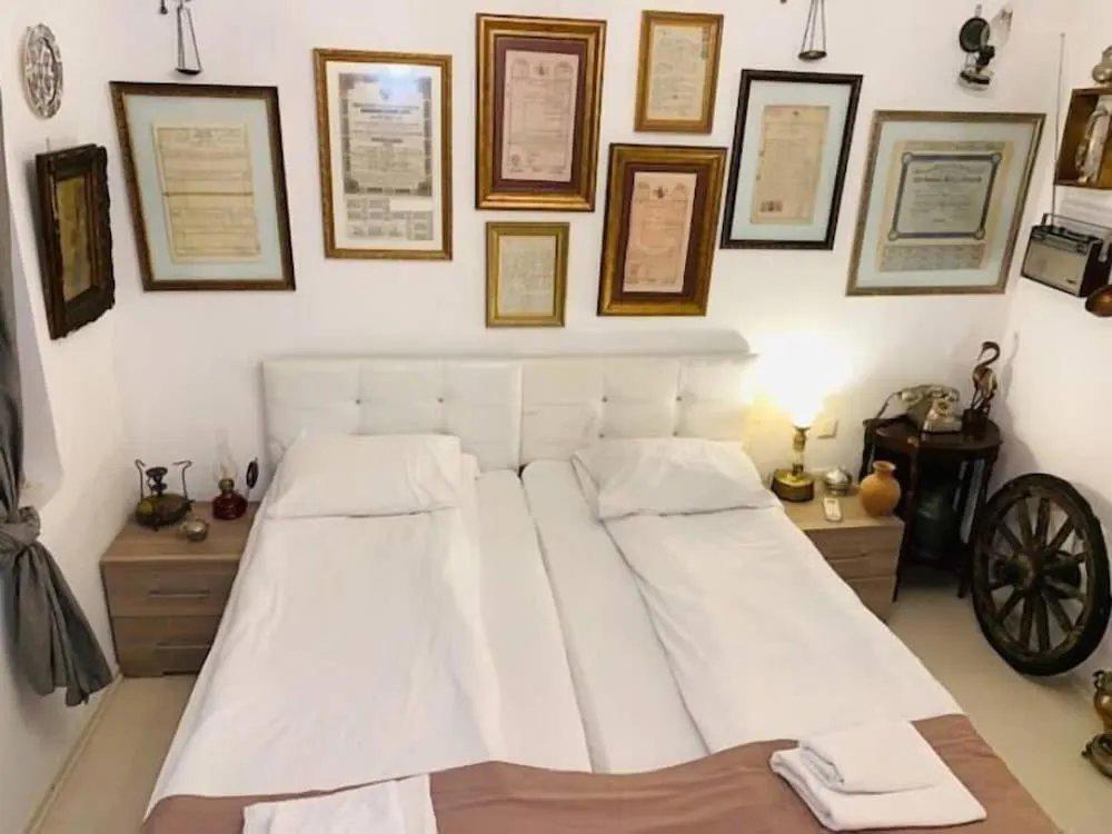 Taksim Luxurious Style Hotel