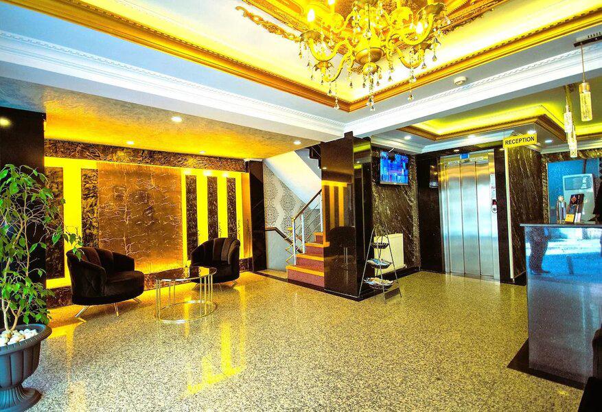 Kaya Royal Hotel Old Town
